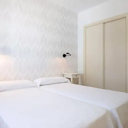 Escocia, Entre Pinares Y A Pie De Playa Holiday home Roche
