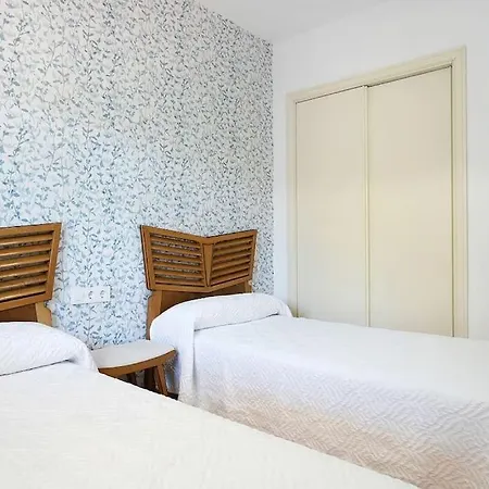 Escocia, Entre Pinares Y A Pie De Playa Holiday home *